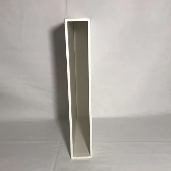 Supreme Book White Cardboard Slipcover ONLY - Picture 2 of 8